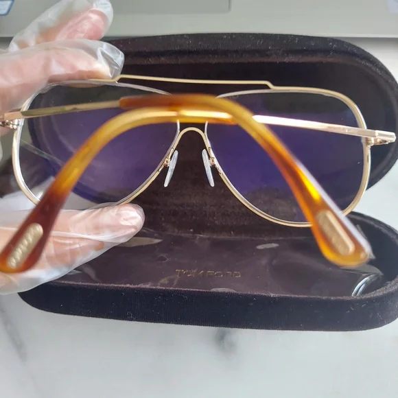 Tom Ford Sunglasses - Picture 10 of 12